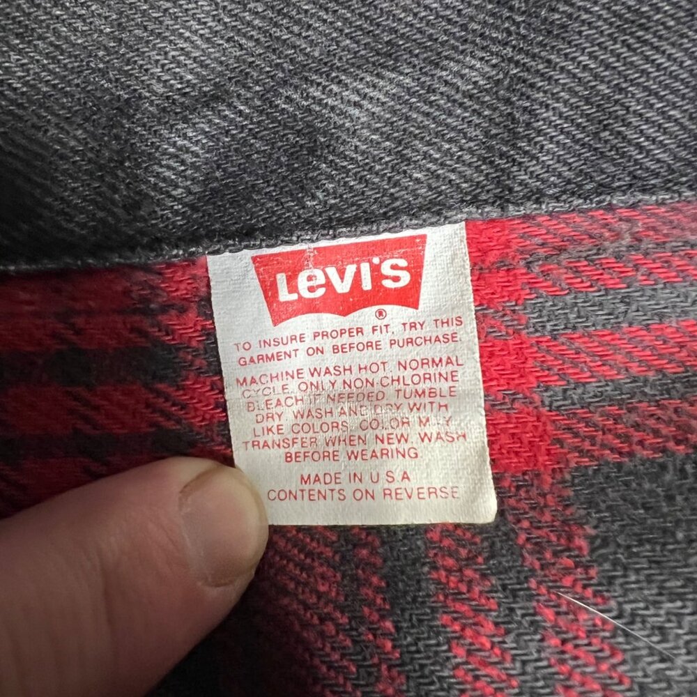 Levis Vintage1987 Acid Wash Denim Jacket Red Plaid Lining Made In USA Size M - Picture 3 of 10